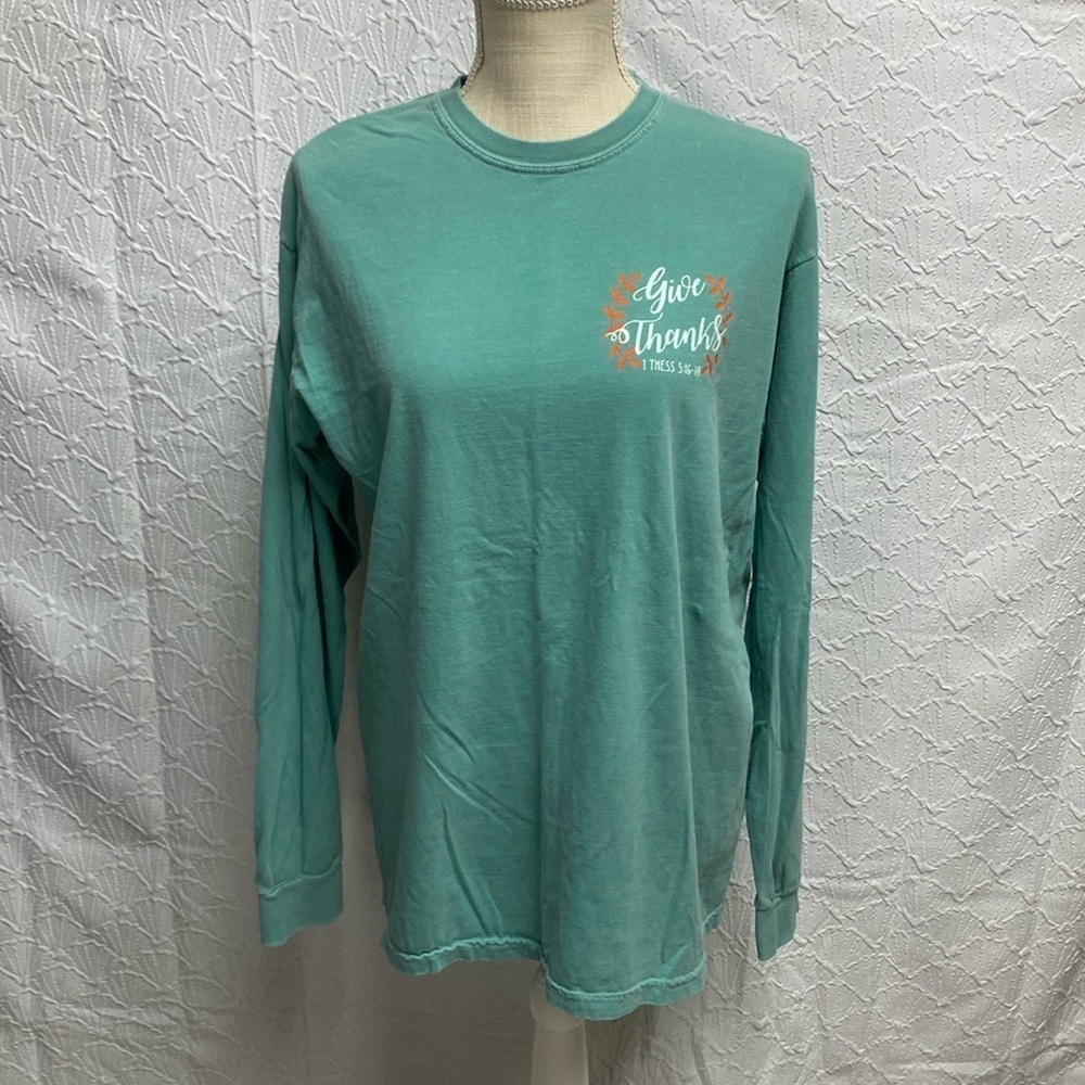 Comfort Color‎ size medium